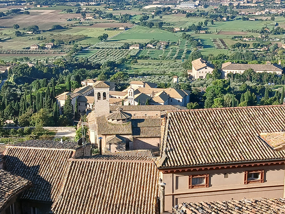 Blick von Assisi ins Tal